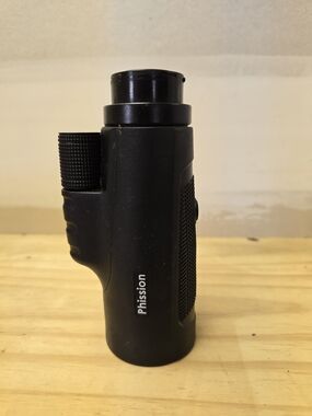 Black Monocular Scope - Compact Handheld Optic